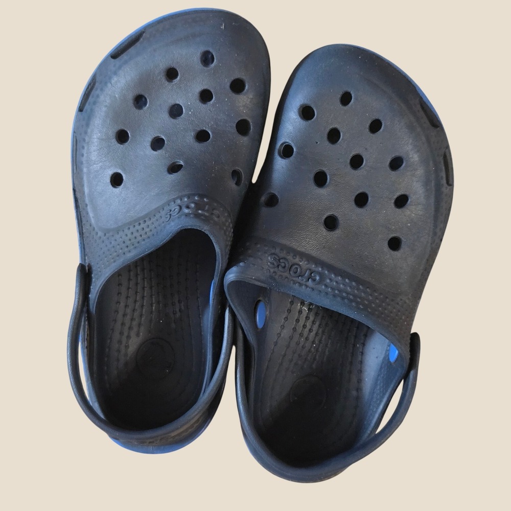 Crocs Kids Classic Clogs Navy Blue Size 10 11 Slip On Water Shoes Sandals